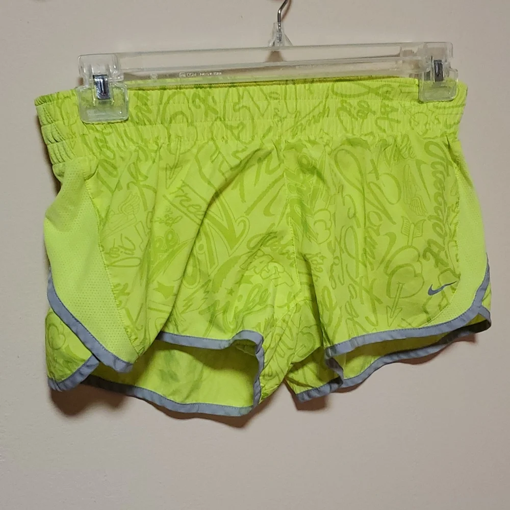 Nike Green dri-fit athletic shorts size M